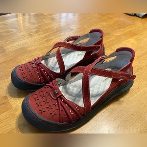 Jambu Pine comfort shoes red size 8.5